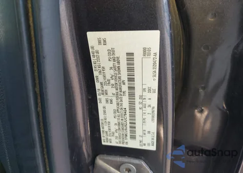 2018 Ford Escape Titanium z USA, uszkodzony, nr VIN 1FMCU9J92JUC78424